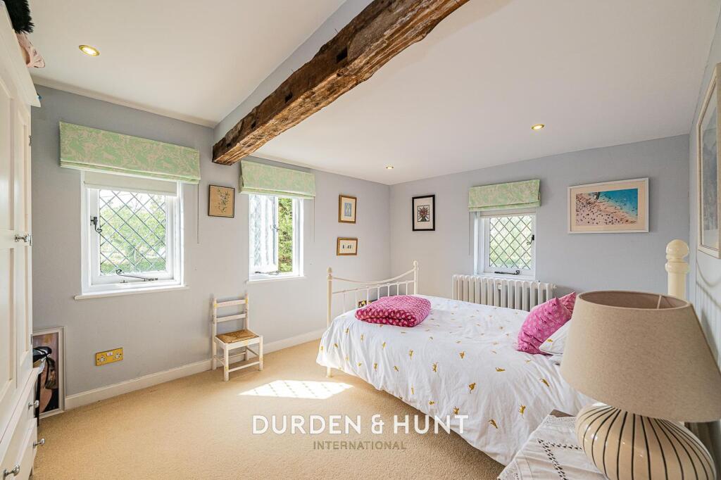 Hook Lane, Lambourne End, RM4 - Image 18