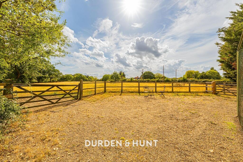 Hook Lane, Lambourne End, RM4 - Image 27