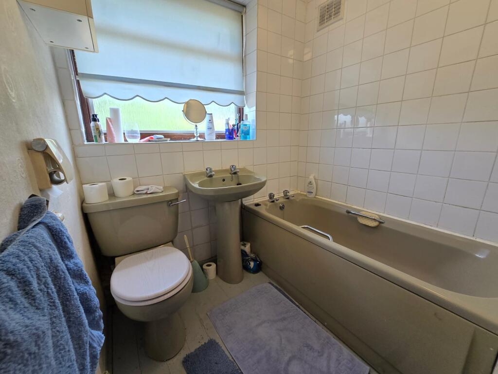 Rushall, Walsall, WS4 - Image 10