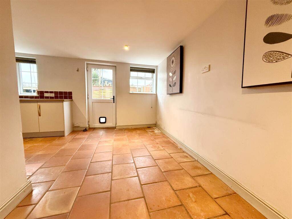 The Street, Runham, NR29 - Image 9