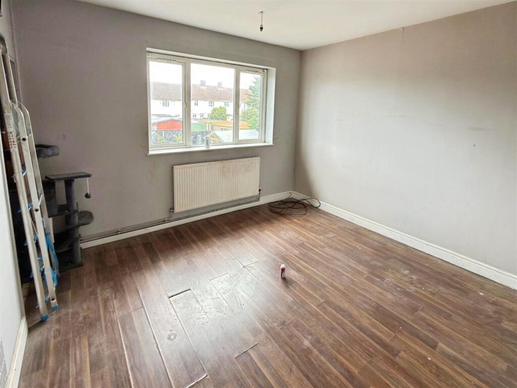 Spashett Road, Lowestoft, Suffolk, NR32 - Image 7