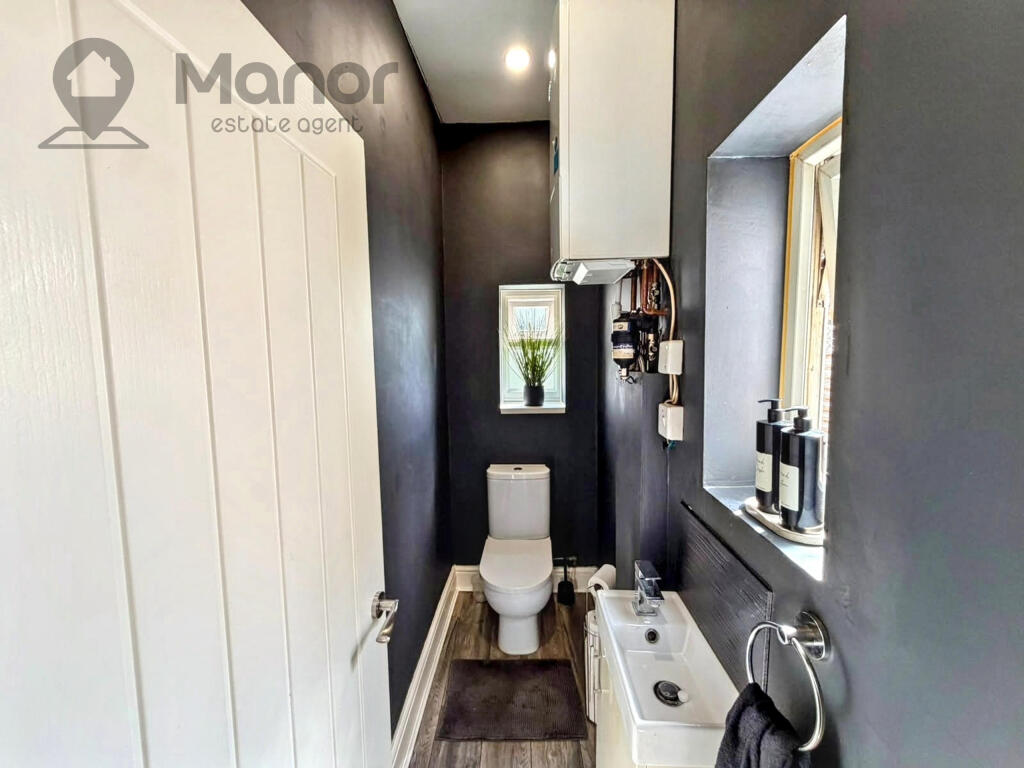 Strone Road, Manor Park, London, Greater London - Image 10