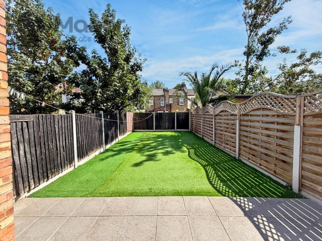 Strone Road, Manor Park, London, Greater London - Image 25