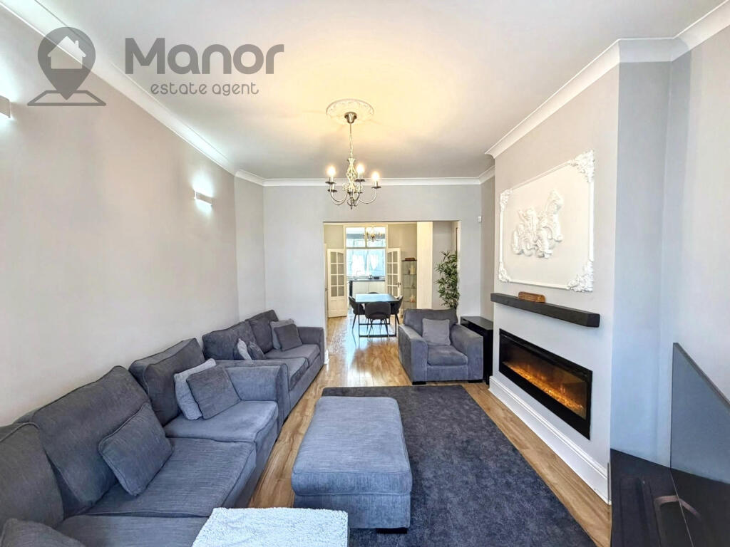 Strone Road, Manor Park, London, Greater London - Image 4