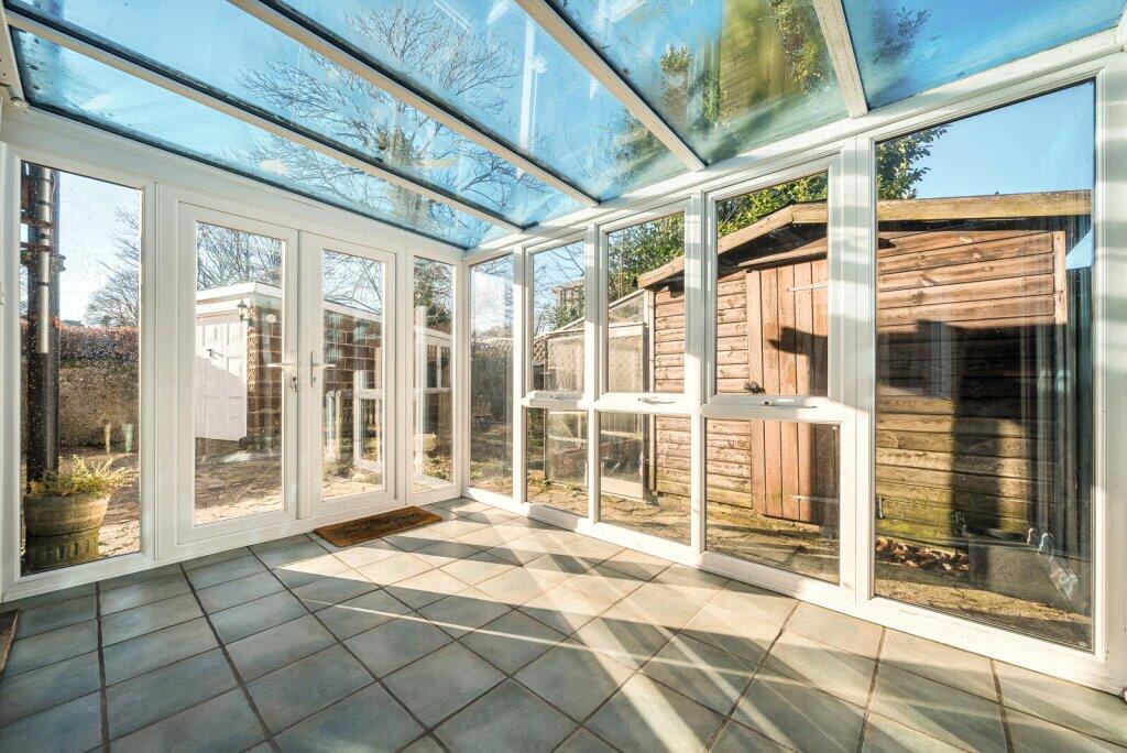 Whitmore Vale Road, Grayshott, Hindhead - Image 14