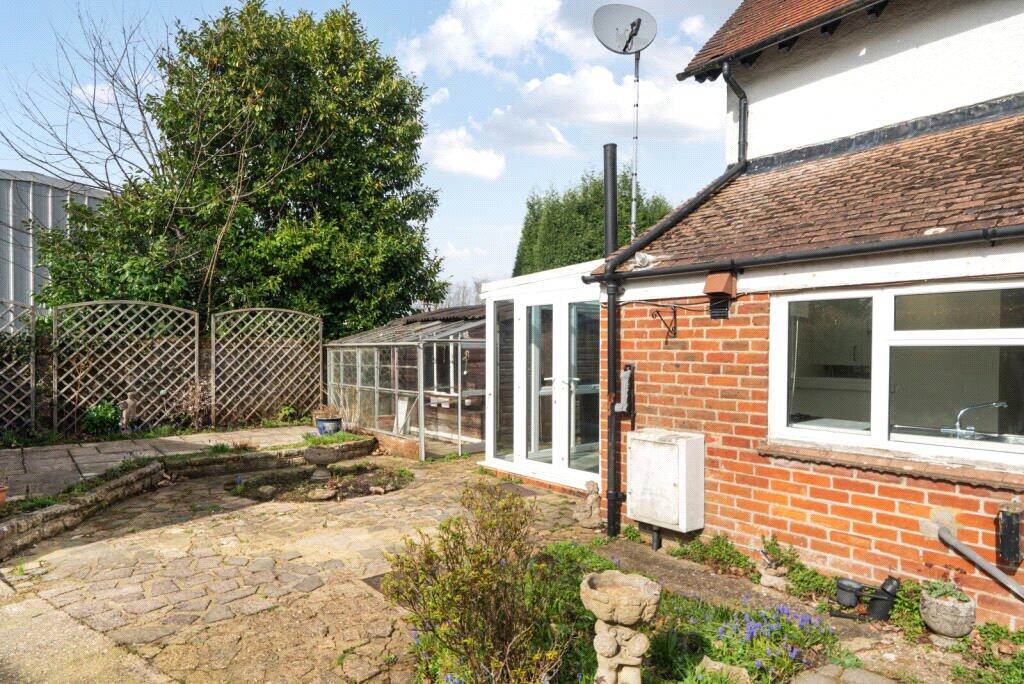 Whitmore Vale Road, Grayshott, Hindhead - Image 17