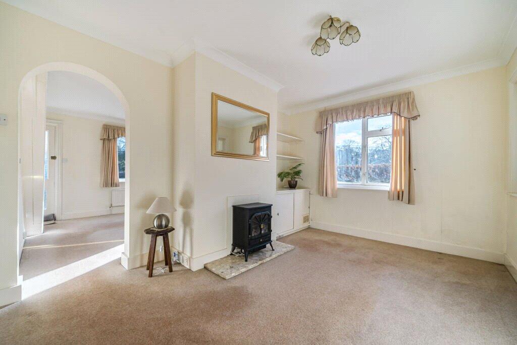Whitmore Vale Road, Grayshott, Hindhead - Image 4