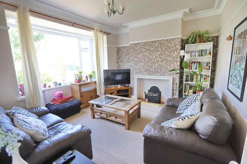 Thatch Leach Lane, Whitefield, M45 - Image 2