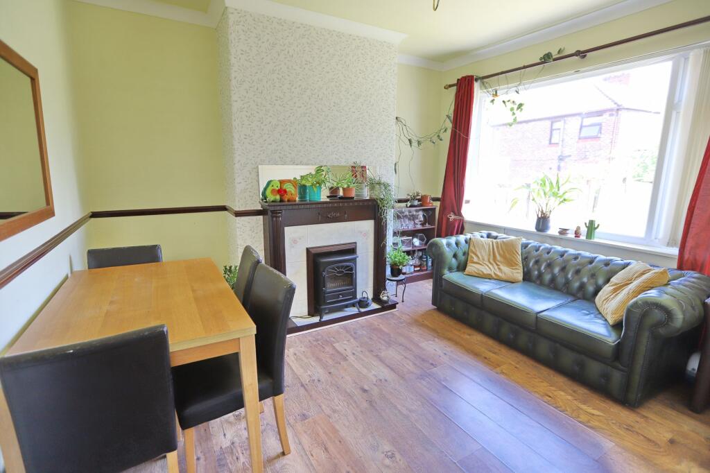 Thatch Leach Lane, Whitefield, M45 - Image 3
