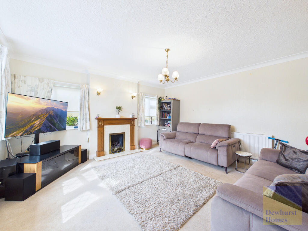 Janice Drive, Fulwood, PR2 - Image 2