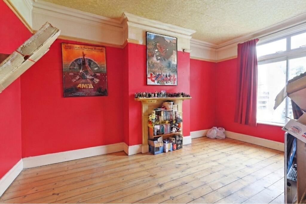 Summerlands Avenue, London, W3 - Image 12