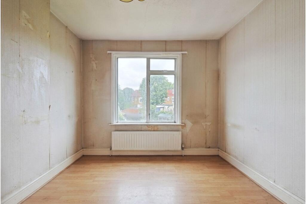 Summerlands Avenue, London, W3 - Image 18