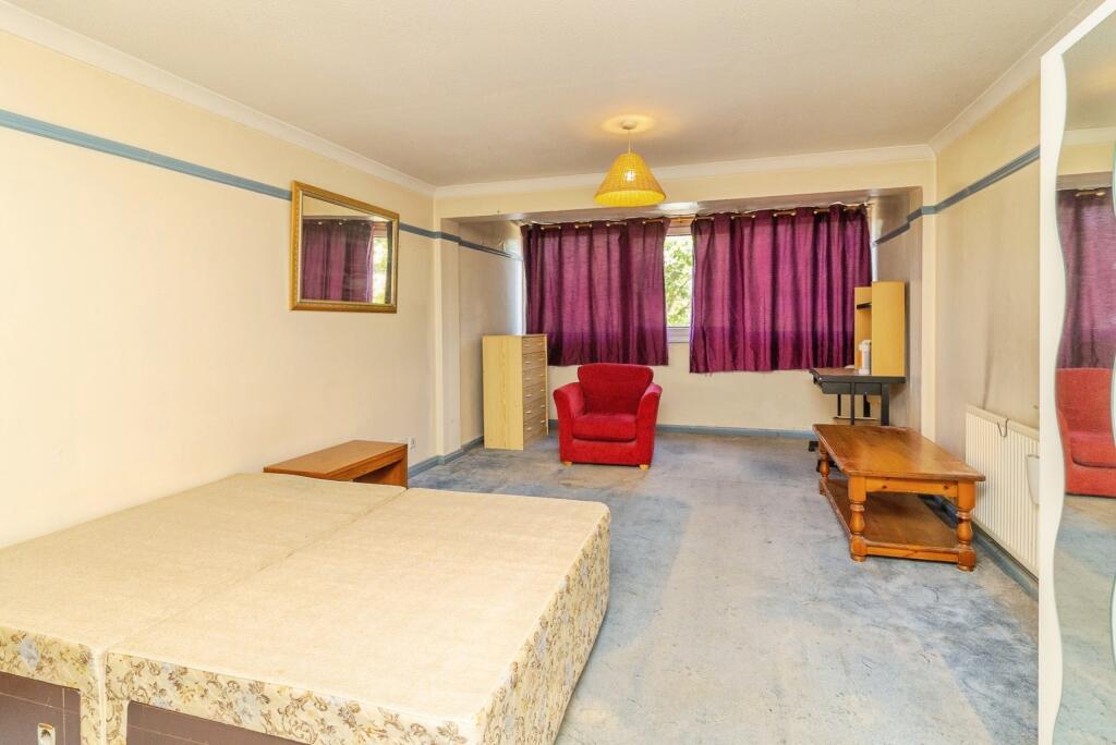 Stonecrop Place, Conniburrow, Milton Keynes, Buckinghamshire, MK14 - Image 7