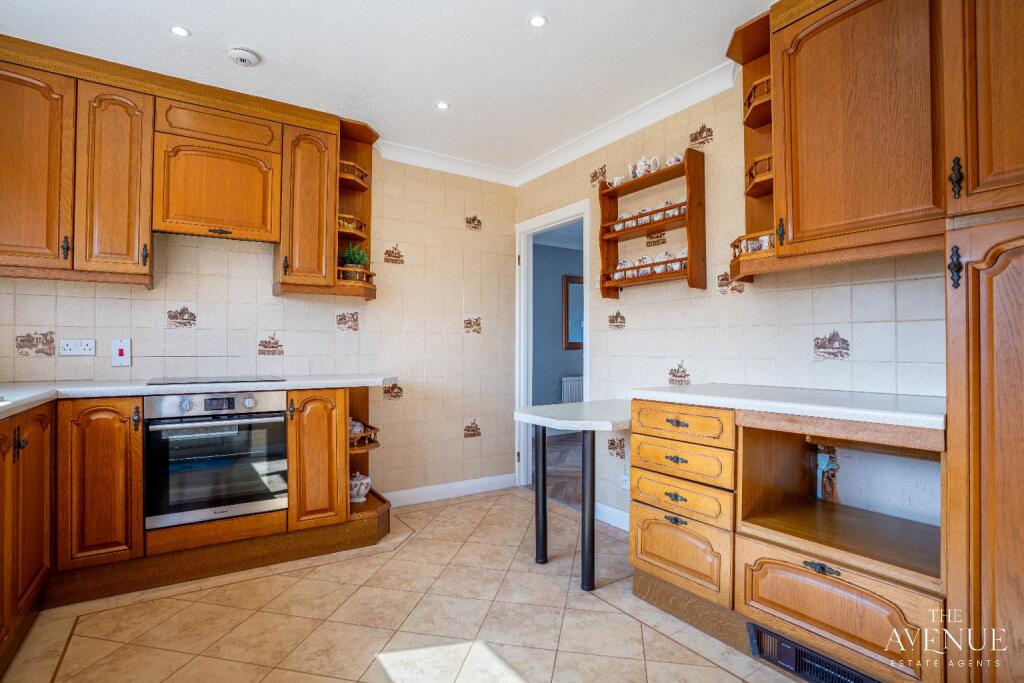 Heath Road, Orsett Heath - Image 3