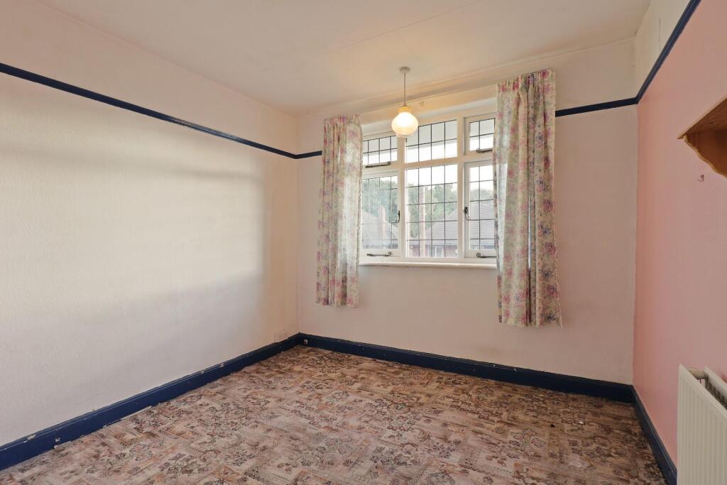 Clifton Crescent, Handsworth, Sheffield - Image 5