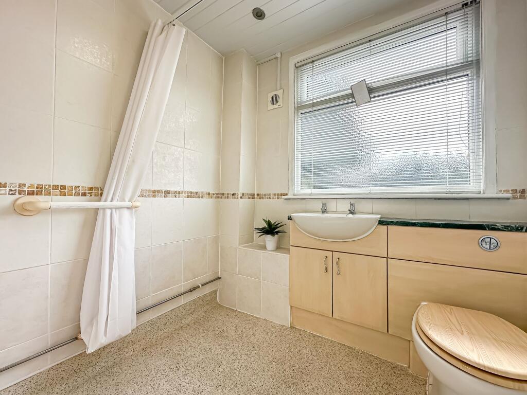 Tarporley Close, Prenton, CH43 - Image 19