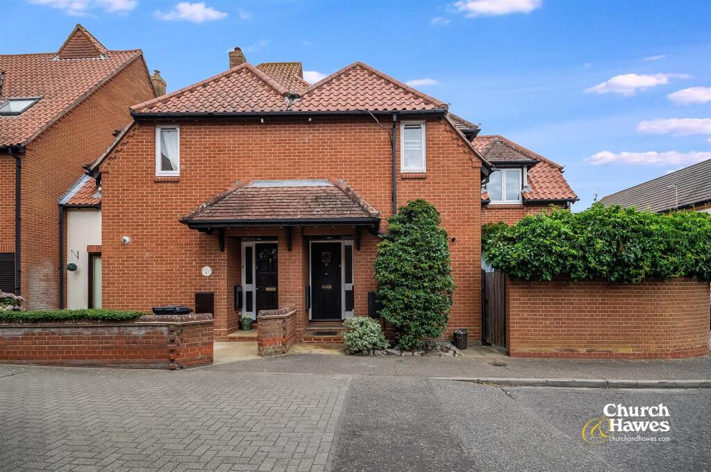 Kings Road, Burnham-On-Crouch - Image 1