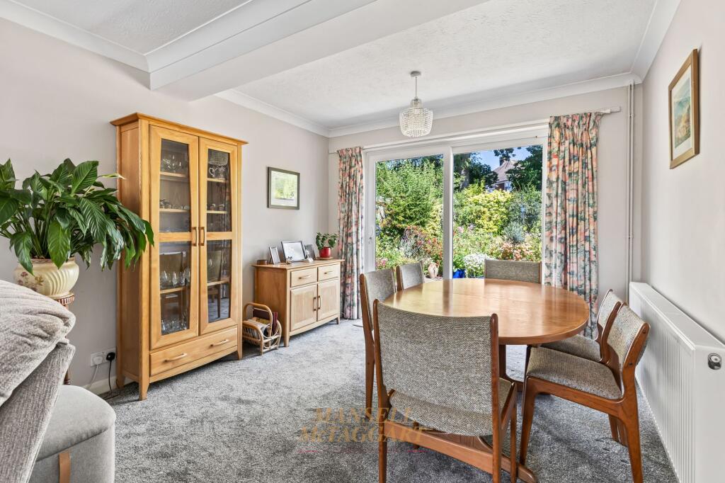 Crossways Avenue, East Grinstead, RH19 - Image 5