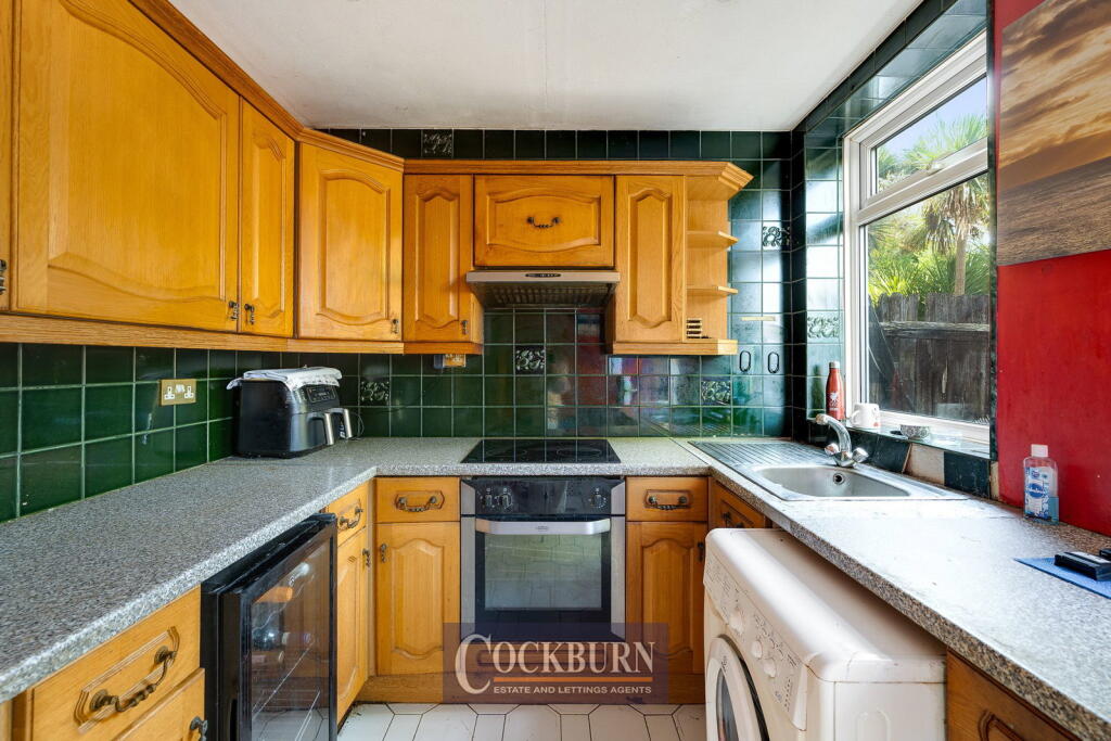 Sidcup Road, London, SE12 - Image 5