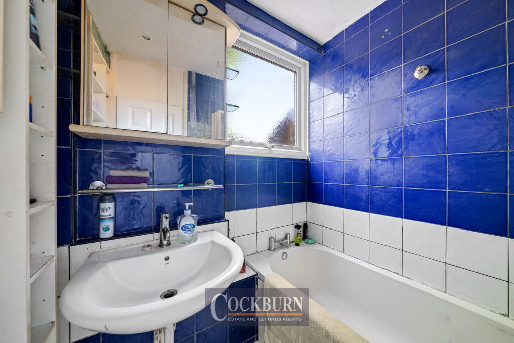 Sidcup Road, London, SE12 - Image 8