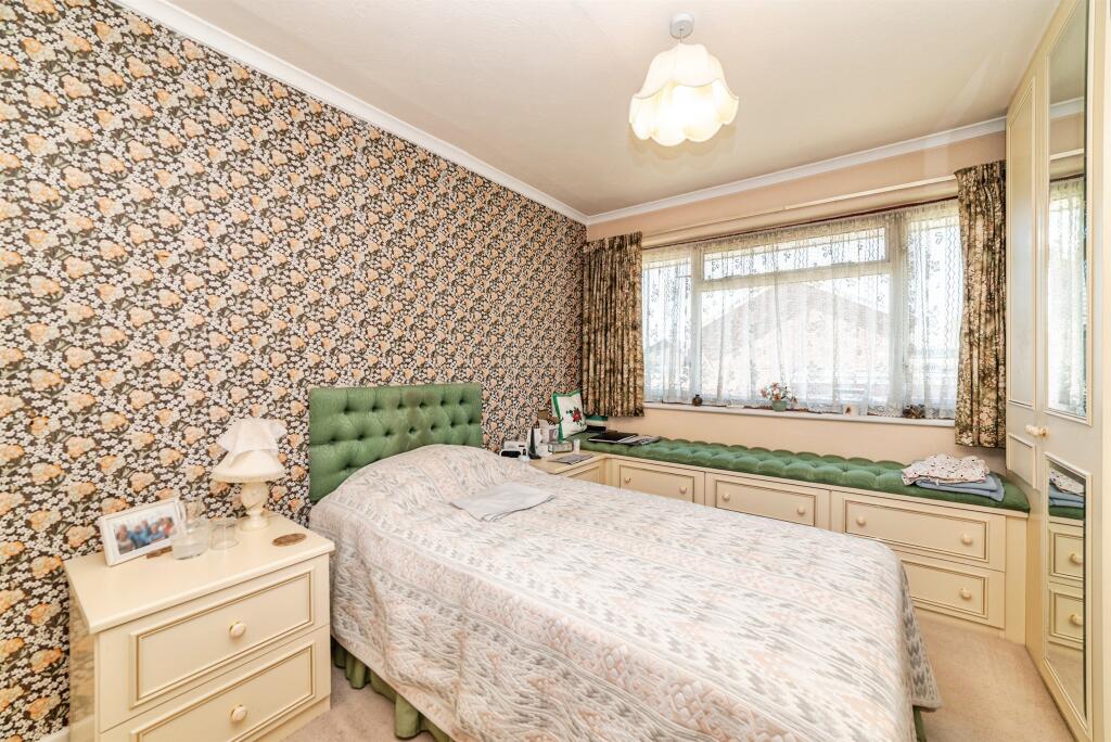 Britten Road, Basingstoke - Image 10