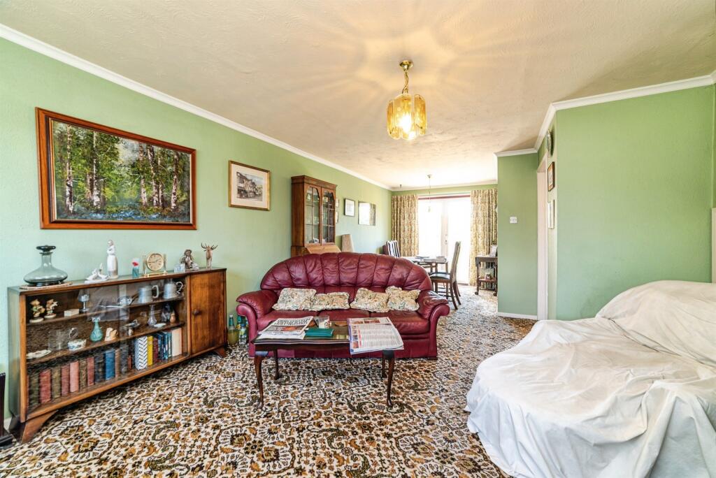 Britten Road, Basingstoke - Image 2