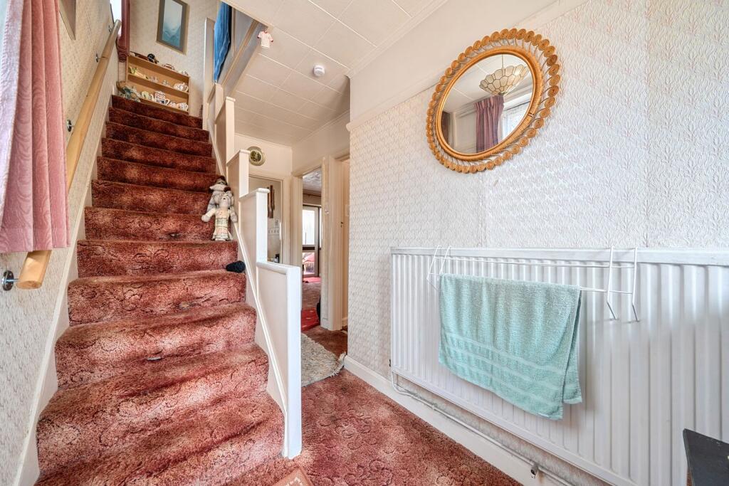 Ampthill Road, Shefford, SG17 - Image 11