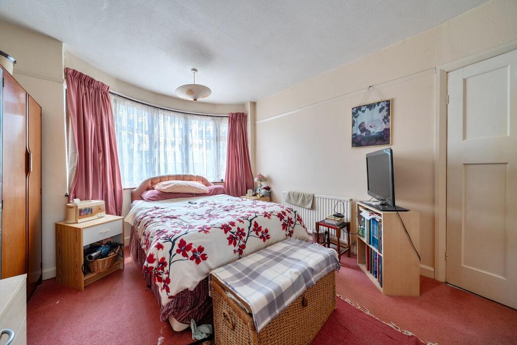Ampthill Road, Shefford, SG17 - Image 13
