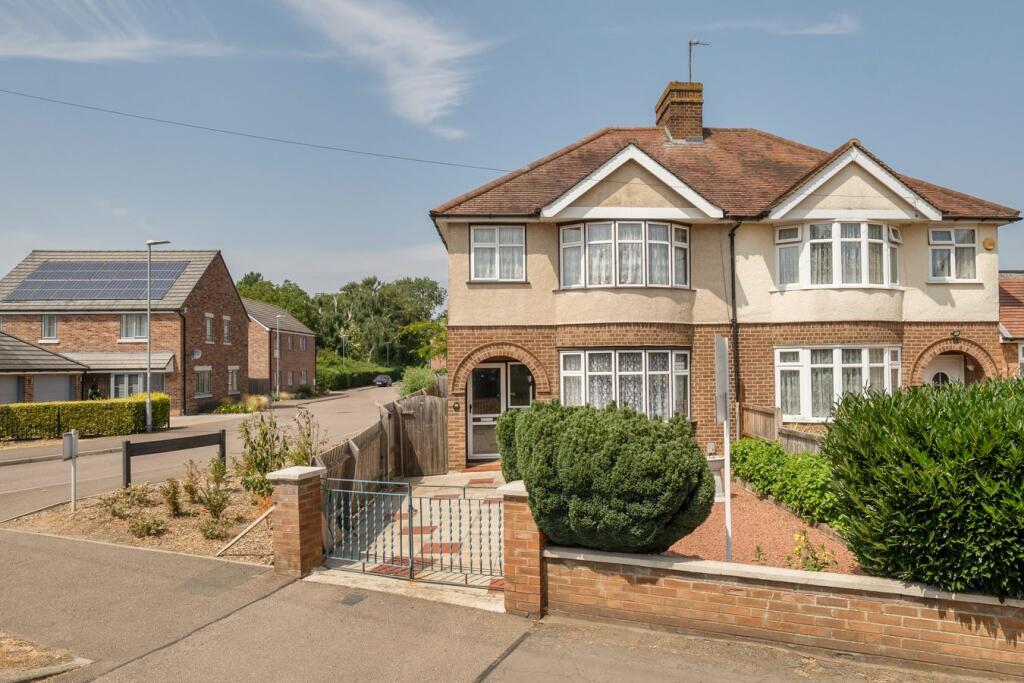 Ampthill Road, Shefford, SG17 - Image 22