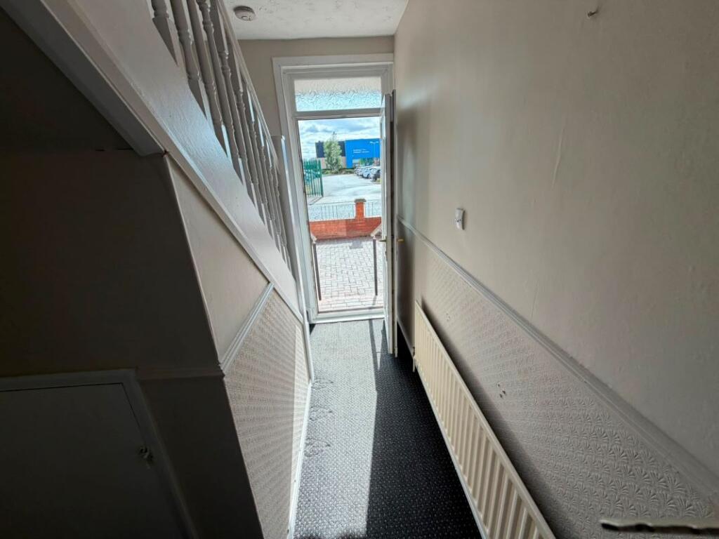15 Thorntree Road, Stockton-on-Tees, Cleveland, TS17 8AW - Image 2