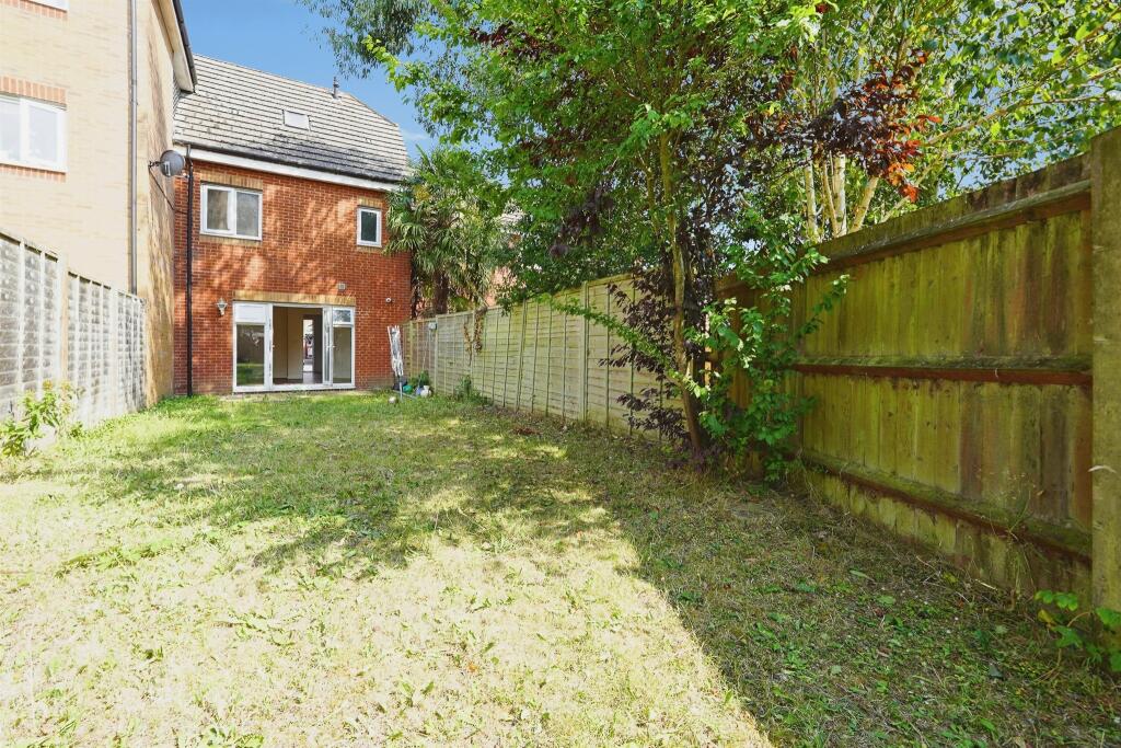 Richmond Meech Drive, Kennington, Ashford - Image 16