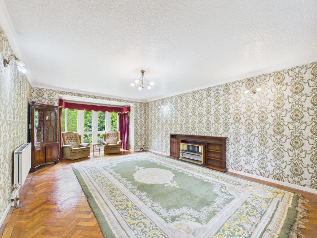 Thorpe Road, Peterborough, Cambridgeshire - Image 2