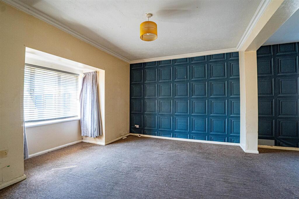 West View, Hastings - Image 3