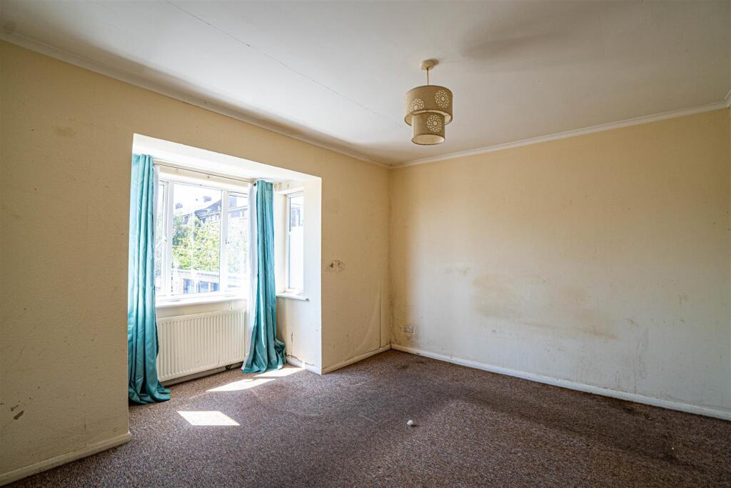 West View, Hastings - Image 6