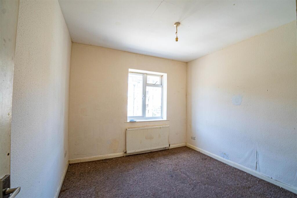 West View, Hastings - Image 7