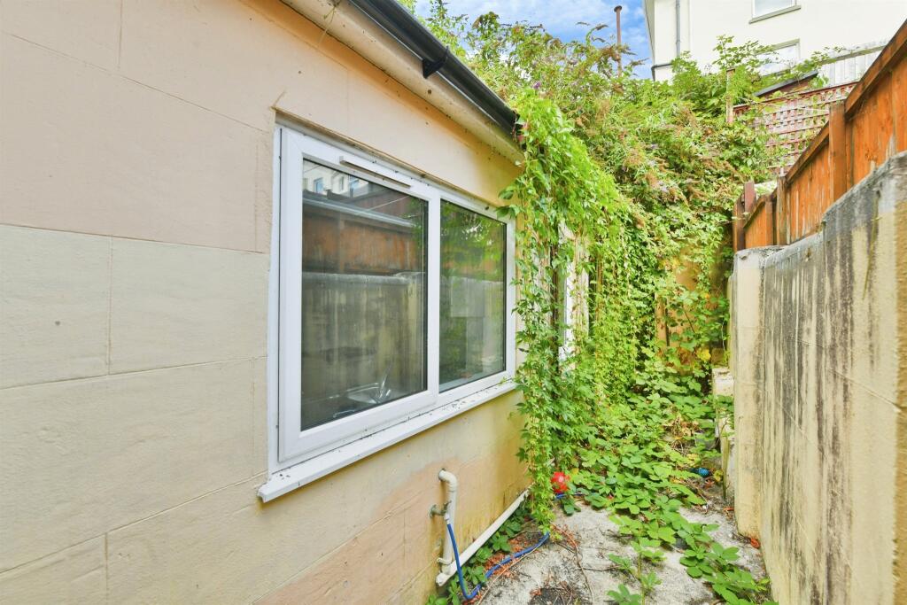 Seaton Place, Plymouth - Image 11