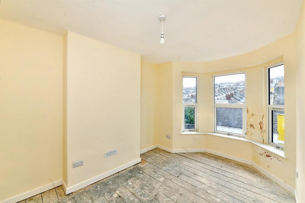 Seaton Place, Plymouth - Image 7