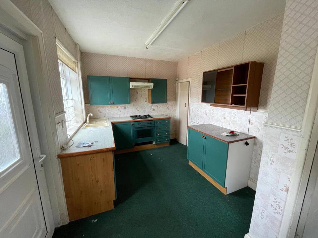 36 Sivilla Road, Kilnhurst, Mexborough, South Yorkshire S64 5TY - Image 2