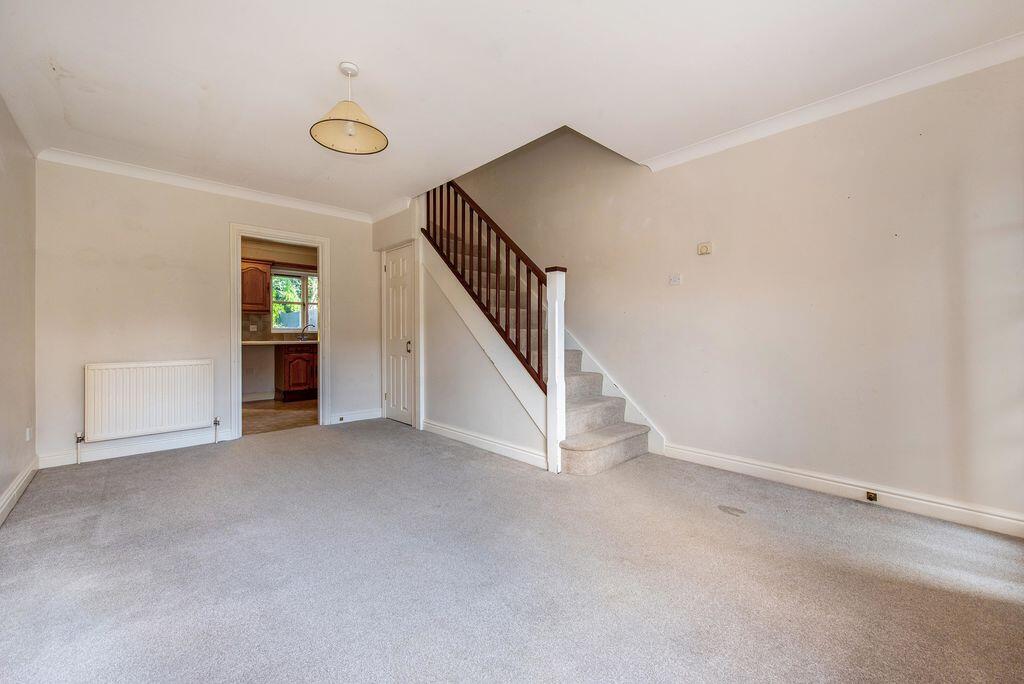 Woodlands Lane, Chichester - Image 7
