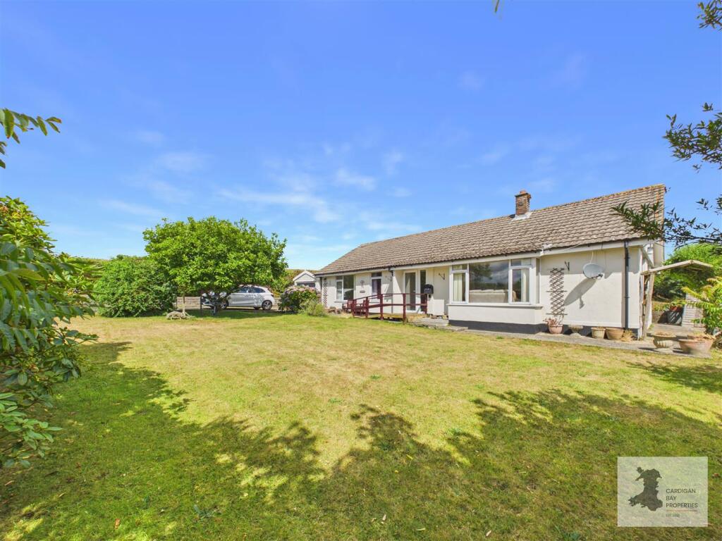 Llangoedmor, Cardigan - Image 2