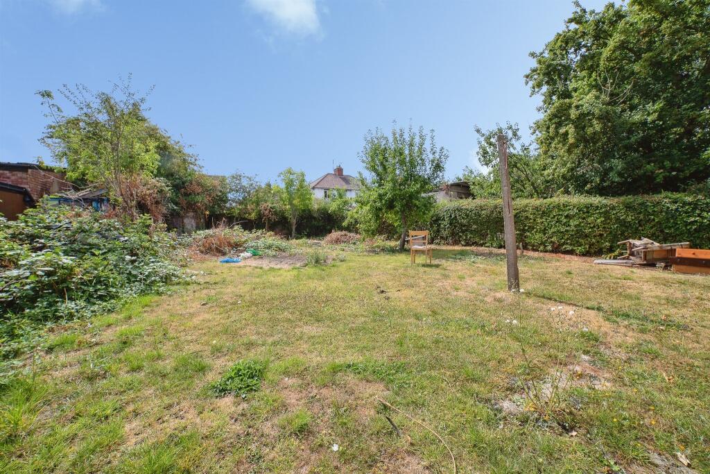 Roberts Drive, Alfreton - Image 14