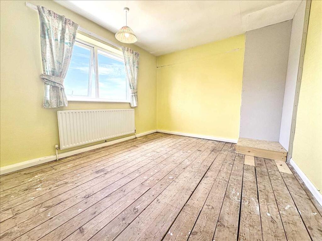 Beacon Drive, Kirkby In Ashfield - Image 12