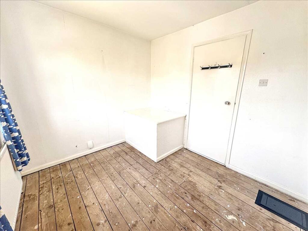 Beacon Drive, Kirkby In Ashfield - Image 15