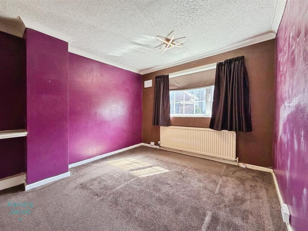 Herrick Drive, Worksop - Image 9