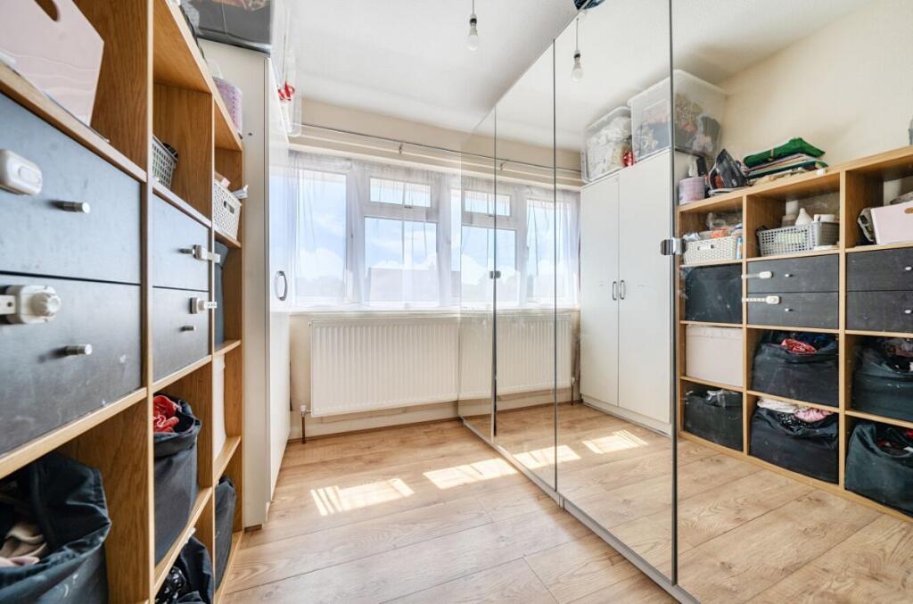 Ormesby Way, Bedford - Image 12