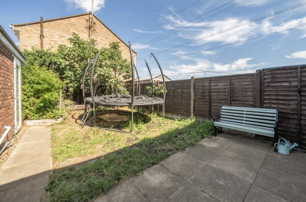 Ormesby Way, Bedford - Image 16