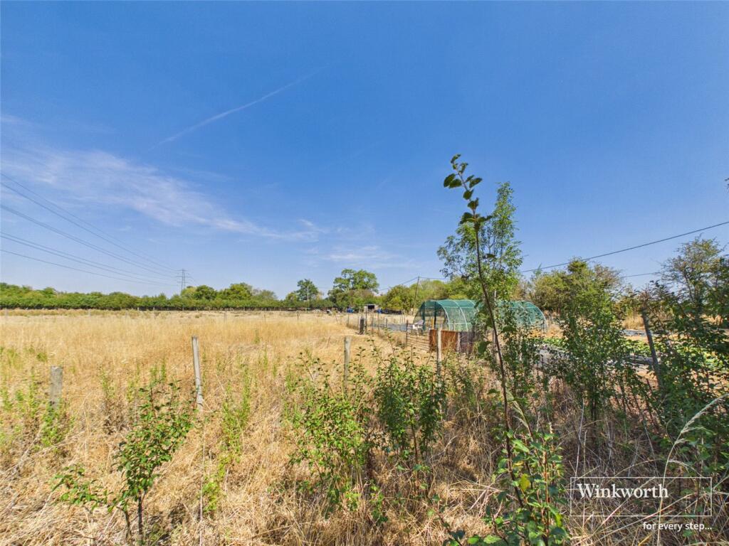 Hawthorn Cottages, Pump Lane, Grazeley, Reading, RG7 - Image 21