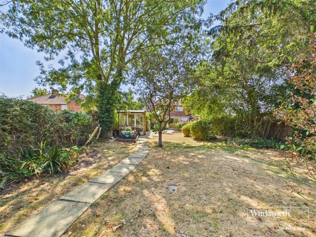 Hawthorn Cottages, Pump Lane, Grazeley, Reading, RG7 - Image 22