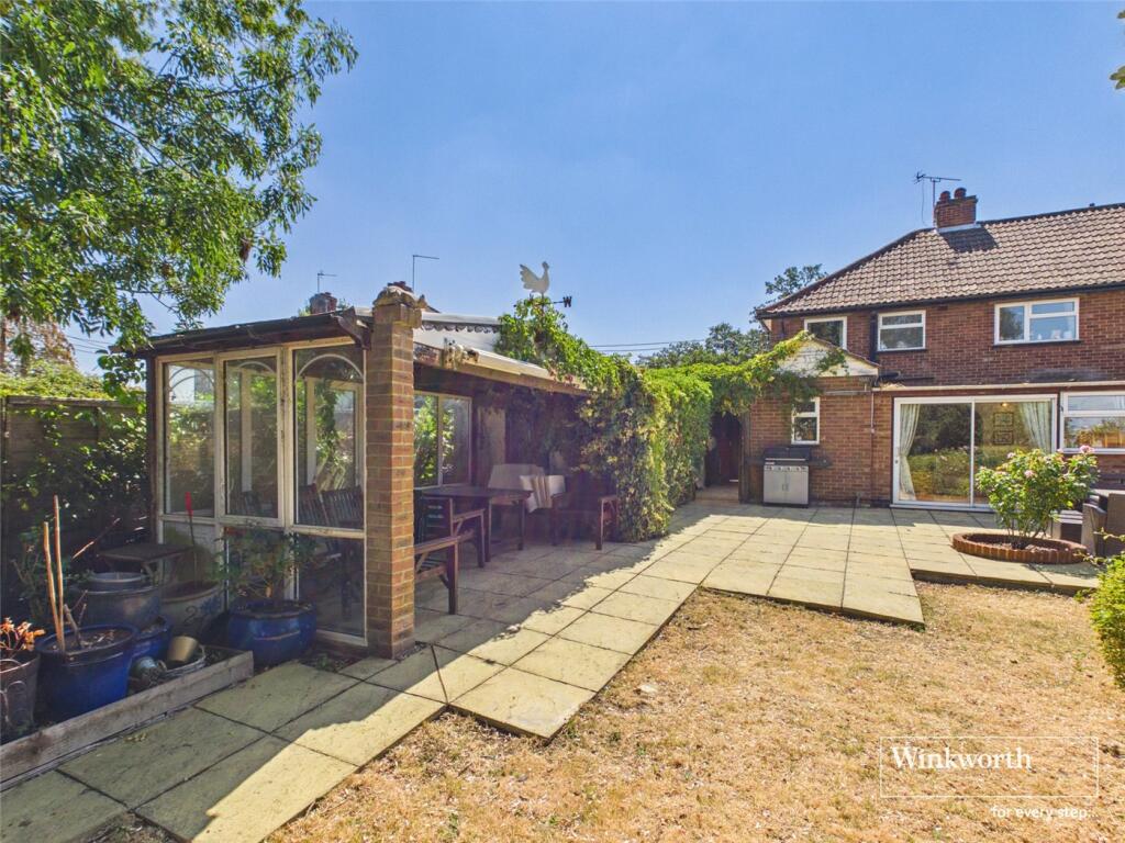 Hawthorn Cottages, Pump Lane, Grazeley, Reading, RG7 - Image 23