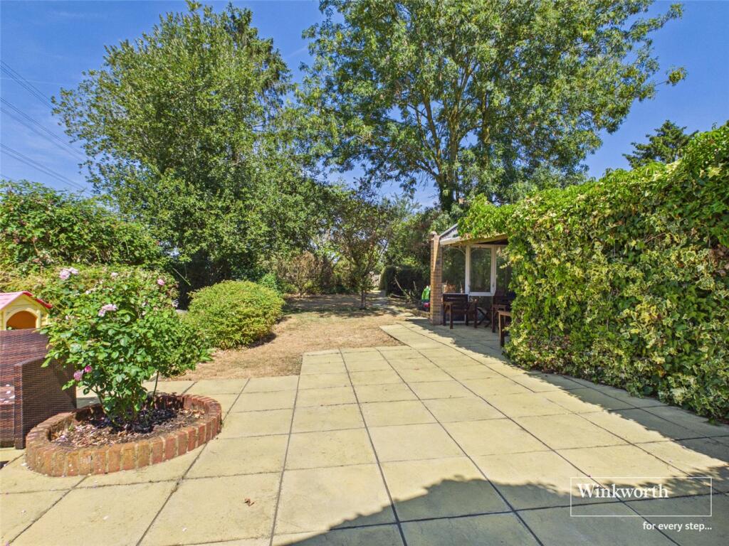 Hawthorn Cottages, Pump Lane, Grazeley, Reading, RG7 - Image 3